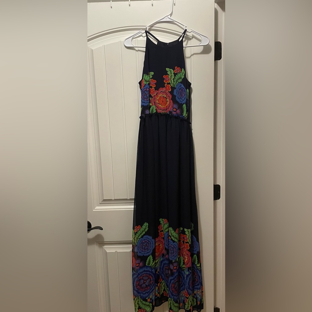 New with tags, maxi summer dress!